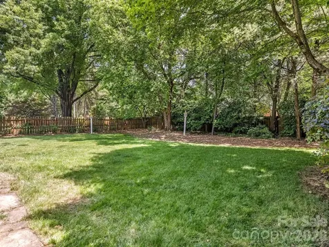 9627 Penshurst Trace Charlotte NC 28210