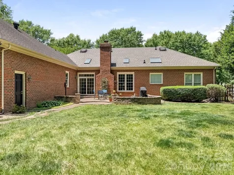 9627 Penshurst Trace Charlotte NC 28210