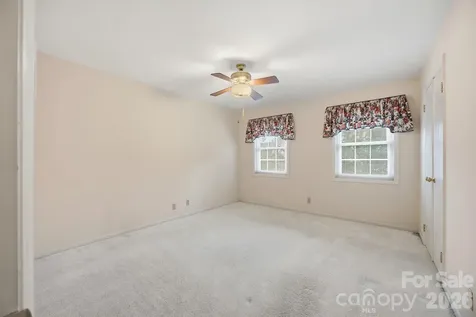 1300 Larchmont Place Salisbury NC 28144