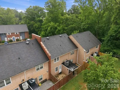 1300 Larchmont Place Salisbury NC 28144