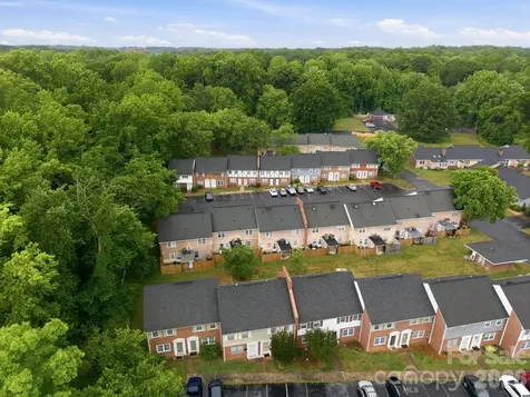 1300 Larchmont Place Salisbury NC 28144