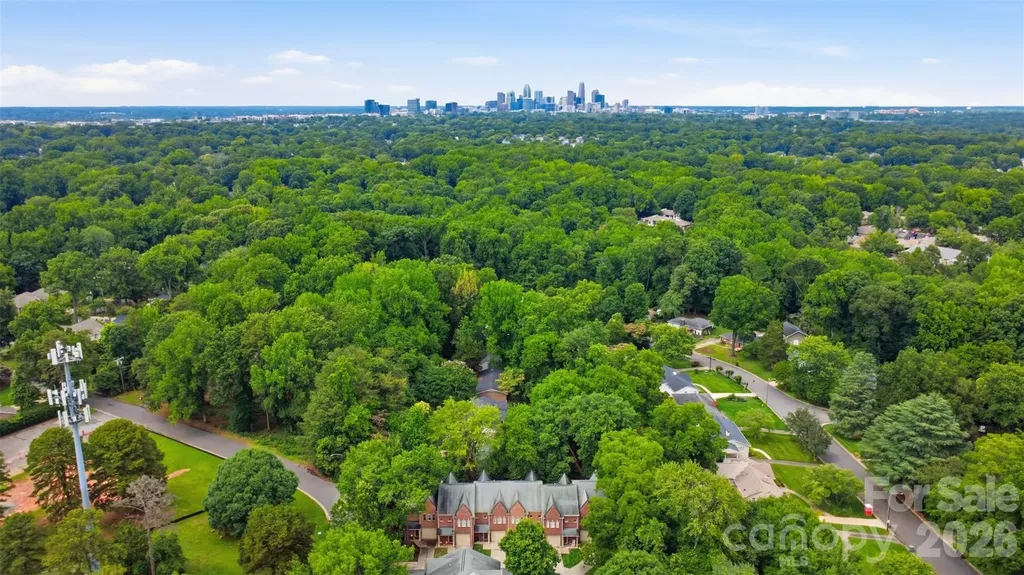 4613 Dabney Vigor Drive Charlotte NC 28209