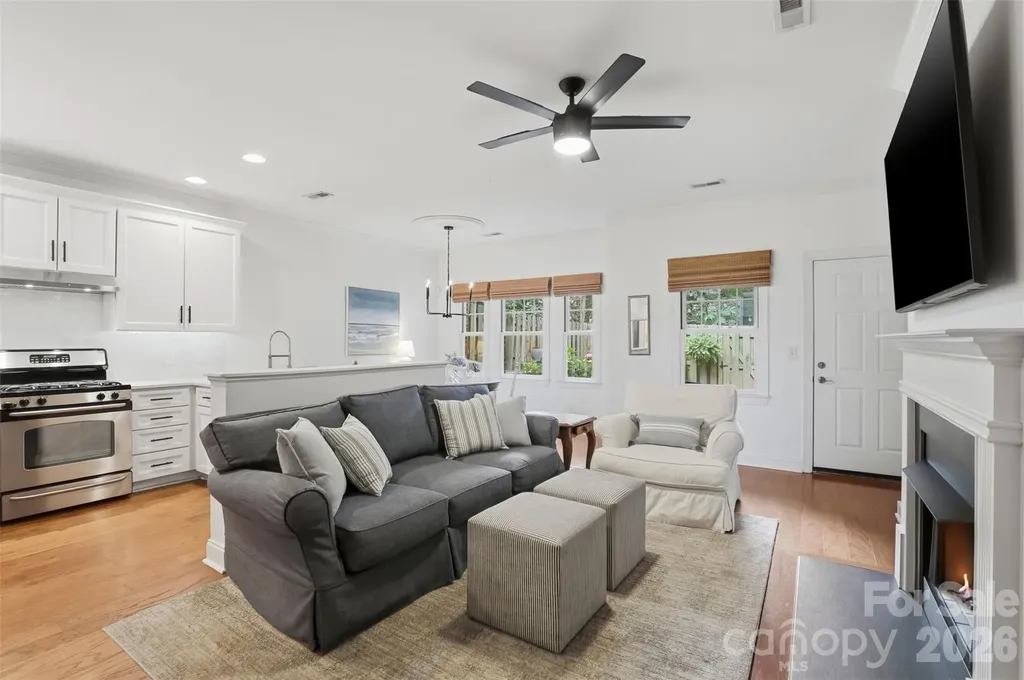 4613 Dabney Vigor Drive Charlotte NC 28209