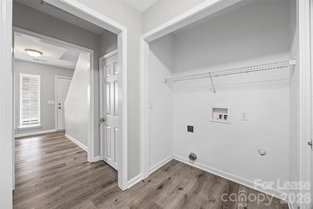 5194 Brooktree Drive Charlotte NC 28208