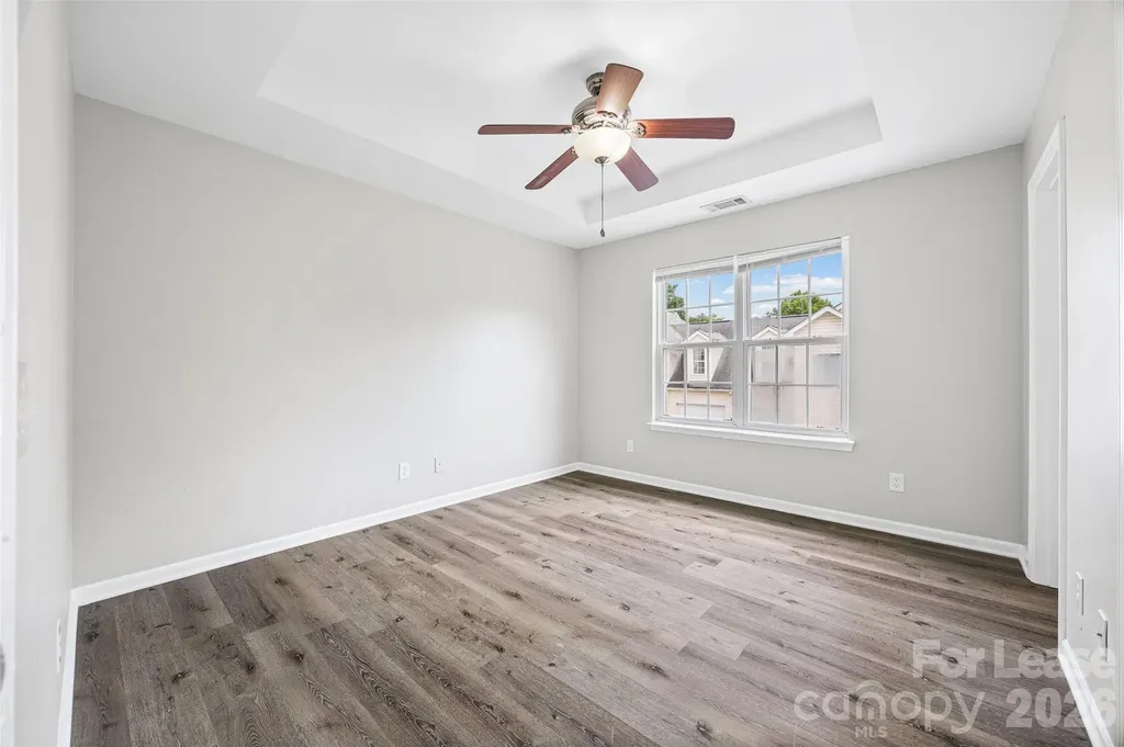 5194 Brooktree Drive Charlotte NC 28208