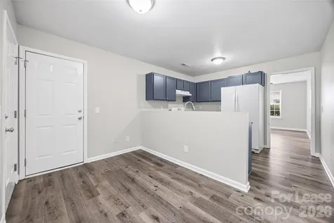 5194 Brooktree Drive Charlotte NC 28208