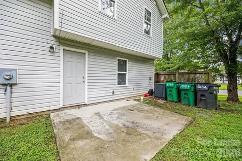 5194 Brooktree Drive Charlotte NC 28208