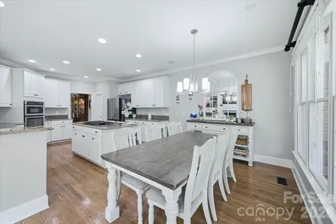 12665 Lindrick Lane Charlotte NC 28277
