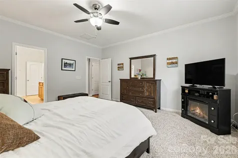 12826 Rusty Blackbird Way Charlotte NC 28278