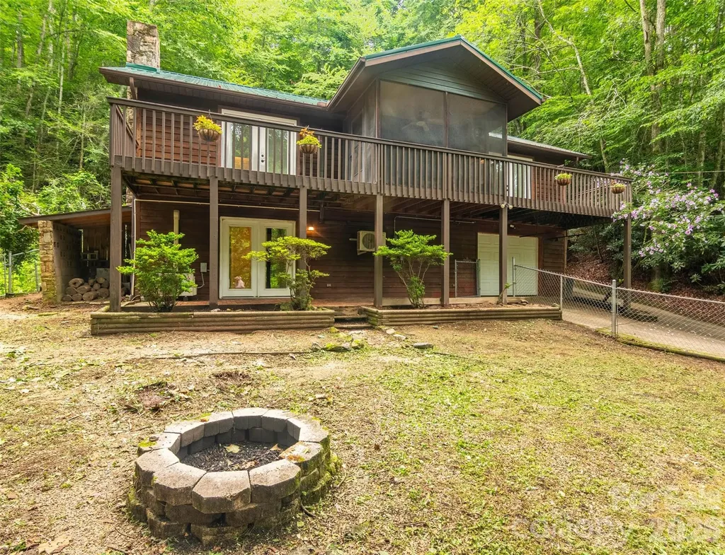4105 Pickens Highway Rosman NC 28772