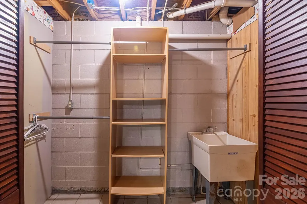 4105 Pickens Highway Rosman NC 28772