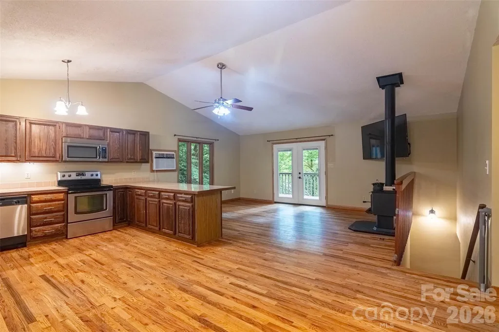4105 Pickens Highway Rosman NC 28772