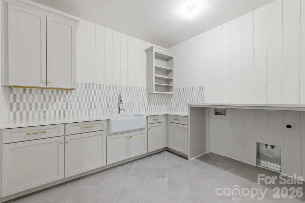 125 Randstone Court Charlotte NC 28211