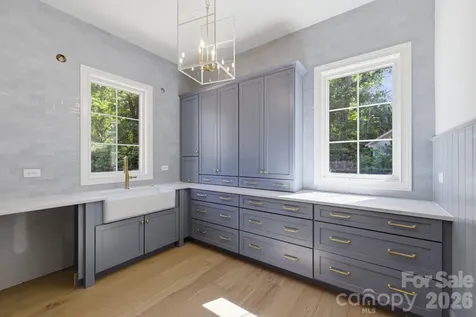 125 Randstone Court Charlotte NC 28211