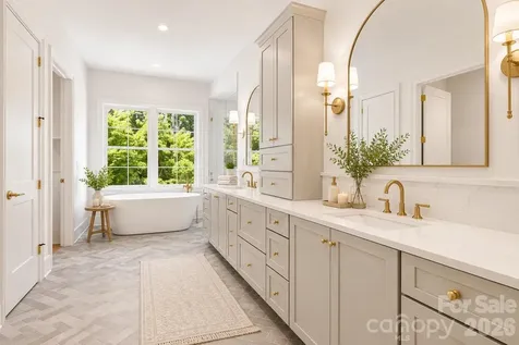 125 Randstone Court Charlotte NC 28211