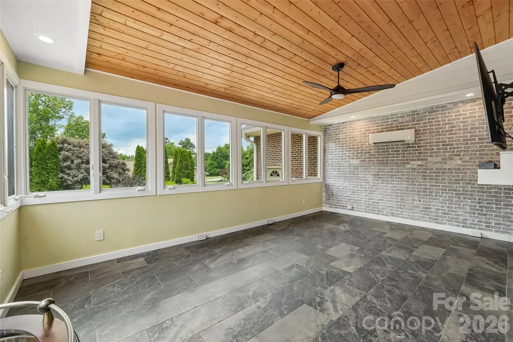 320 Canvasback Road Mooresville NC 28117