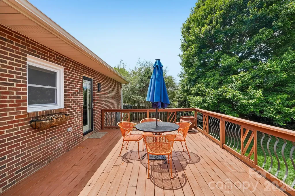 320 Canvasback Road Mooresville NC 28117