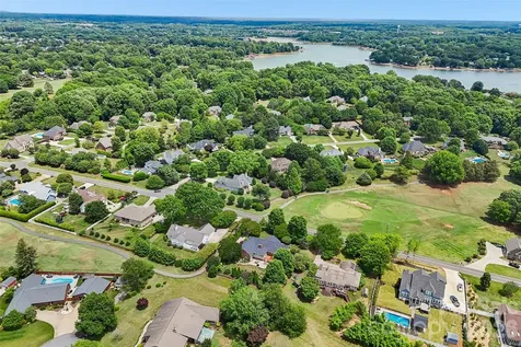 320 Canvasback Road Mooresville NC 28117