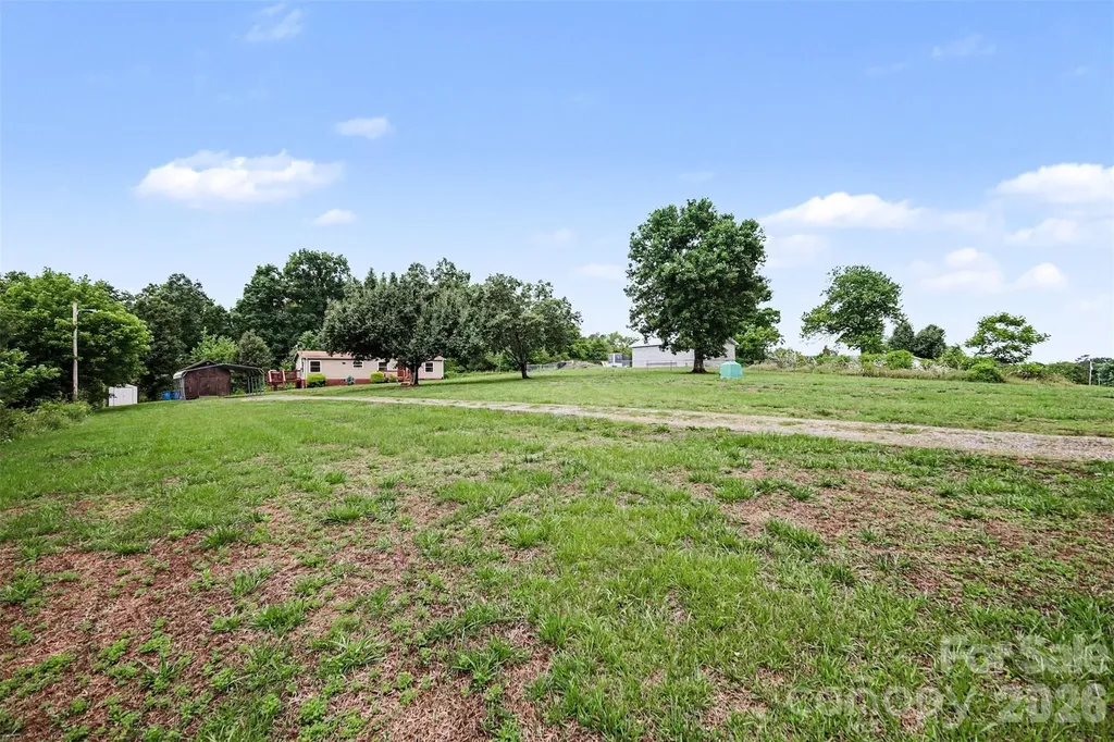 10882 Bowman Barrier Road Mount Pleasant NC 28124