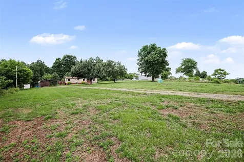 10882 Bowman Barrier Road Mount Pleasant NC 28124