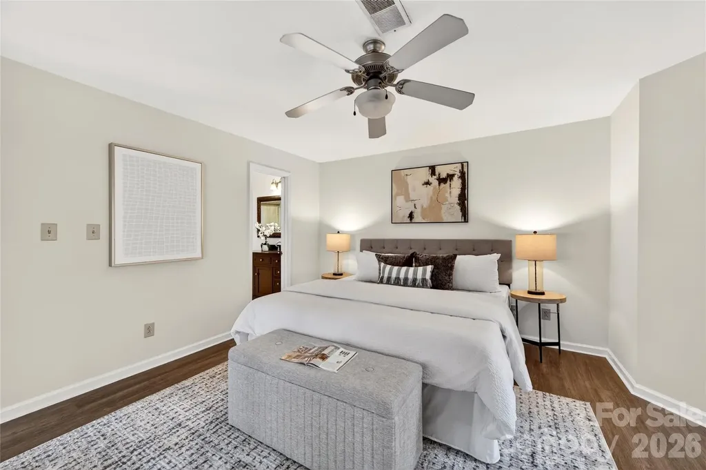 2715 Selwyn Avenue Charlotte NC 28209