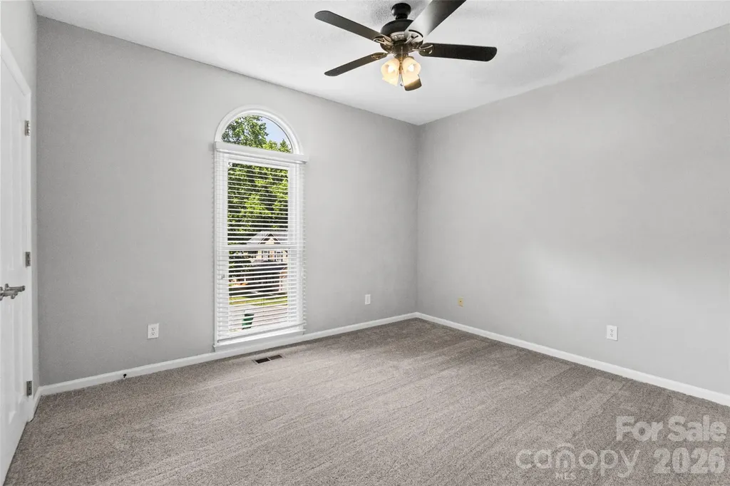 2001 Colony Hill Drive Charlotte NC 28214
