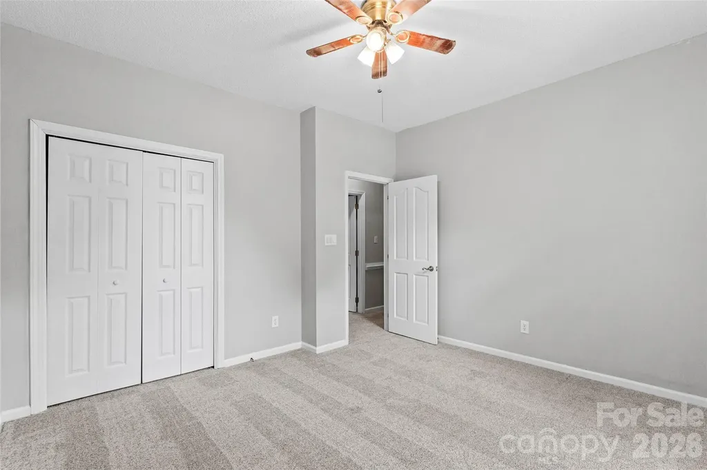 2001 Colony Hill Drive Charlotte NC 28214