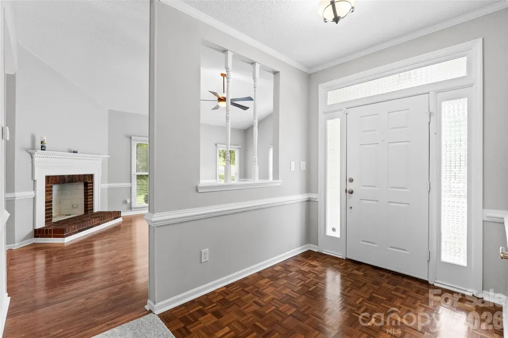 2001 Colony Hill Drive Charlotte NC 28214