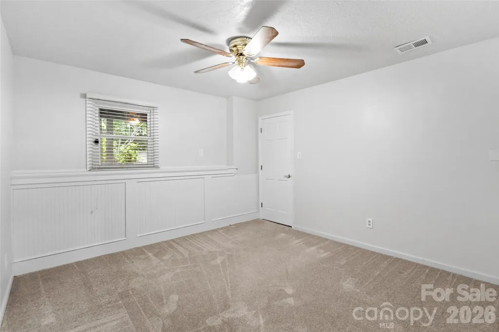 2001 Colony Hill Drive Charlotte NC 28214