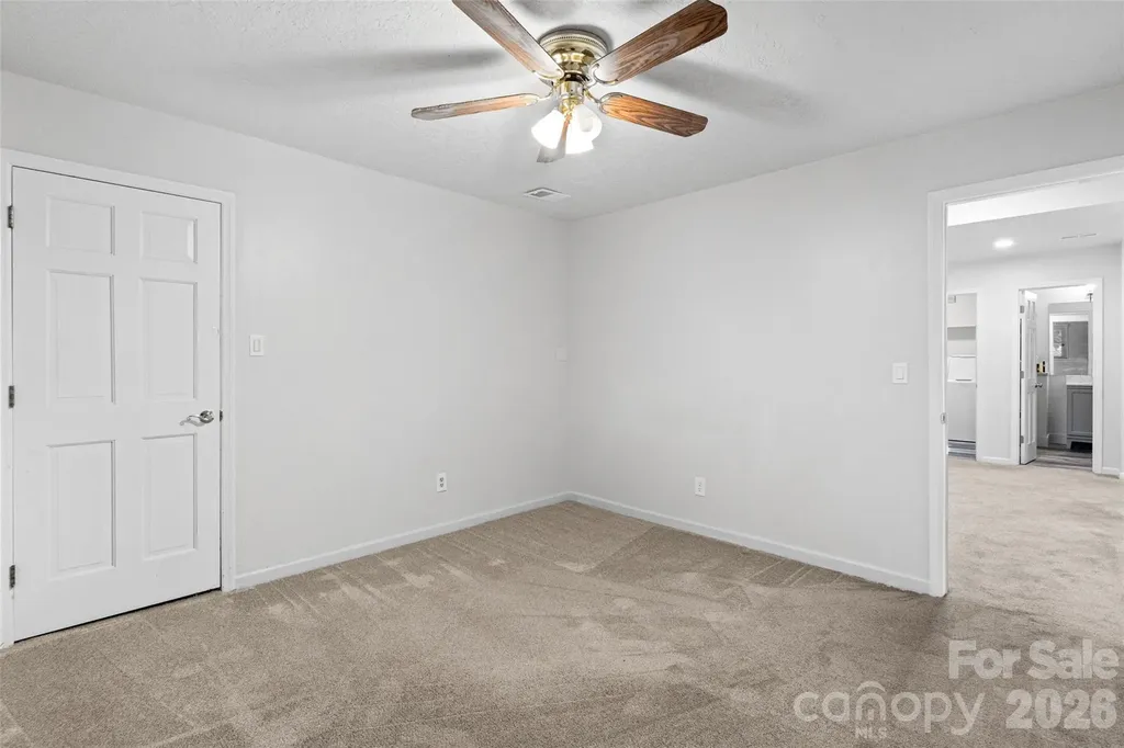 2001 Colony Hill Drive Charlotte NC 28214