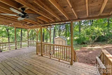 2001 Colony Hill Drive Charlotte NC 28214