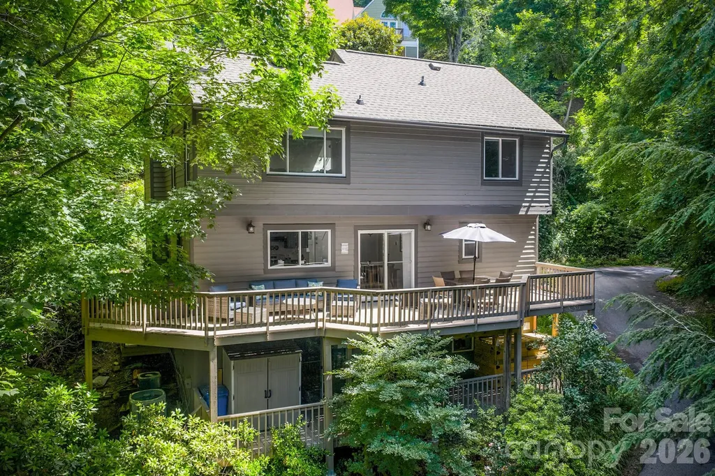 450 Elk Mountain Scenic Highway Asheville NC 28804