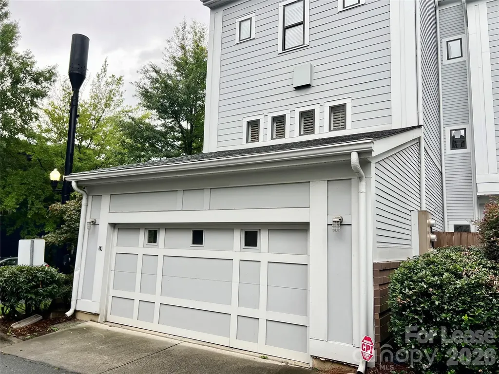 663 E 10th Street Charlotte NC 28202
