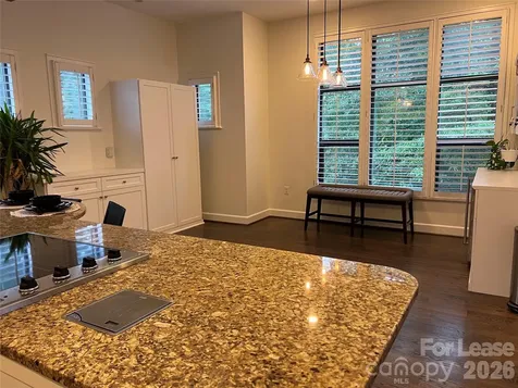 663 E 10th Street Charlotte NC 28202