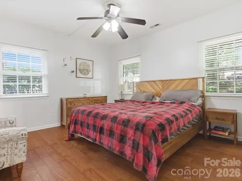 3304 Selwyn Farms Lane Charlotte NC 28209