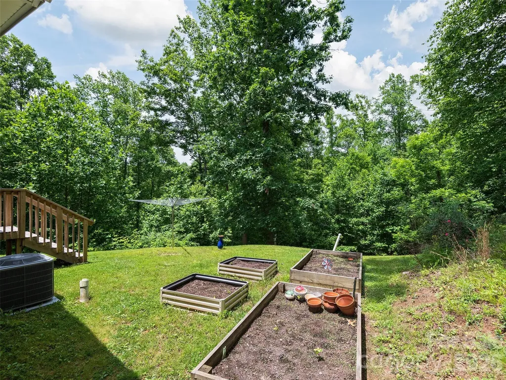 166 Indian Springs Road Clyde NC 28721