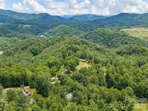 166 Indian Springs Road Clyde NC 28721