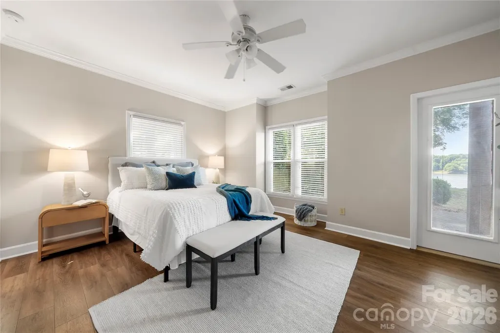 9717 Emerald Point Drive Charlotte NC 28278