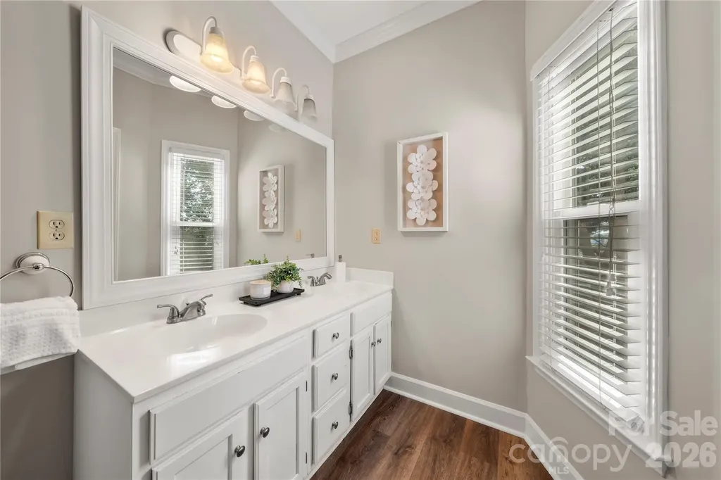 9717 Emerald Point Drive Charlotte NC 28278