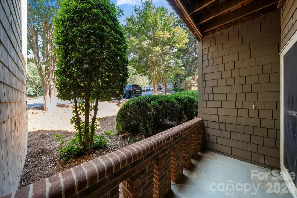 9717 Emerald Point Drive Charlotte NC 28278
