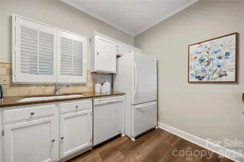 9717 Emerald Point Drive Charlotte NC 28278