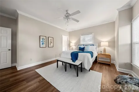 9717 Emerald Point Drive Charlotte NC 28278