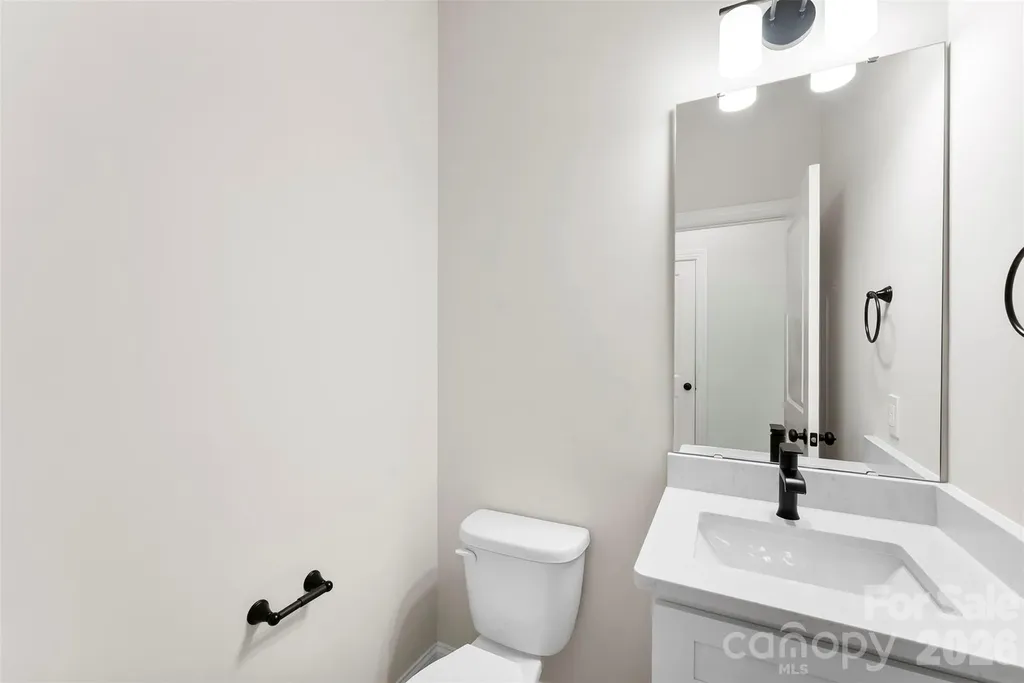 2100 Congress Court Kannapolis NC 28083