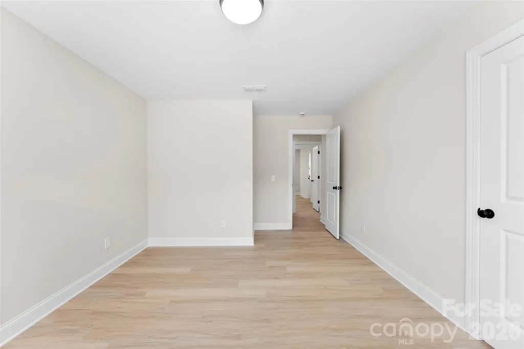2100 Congress Court Kannapolis NC 28083