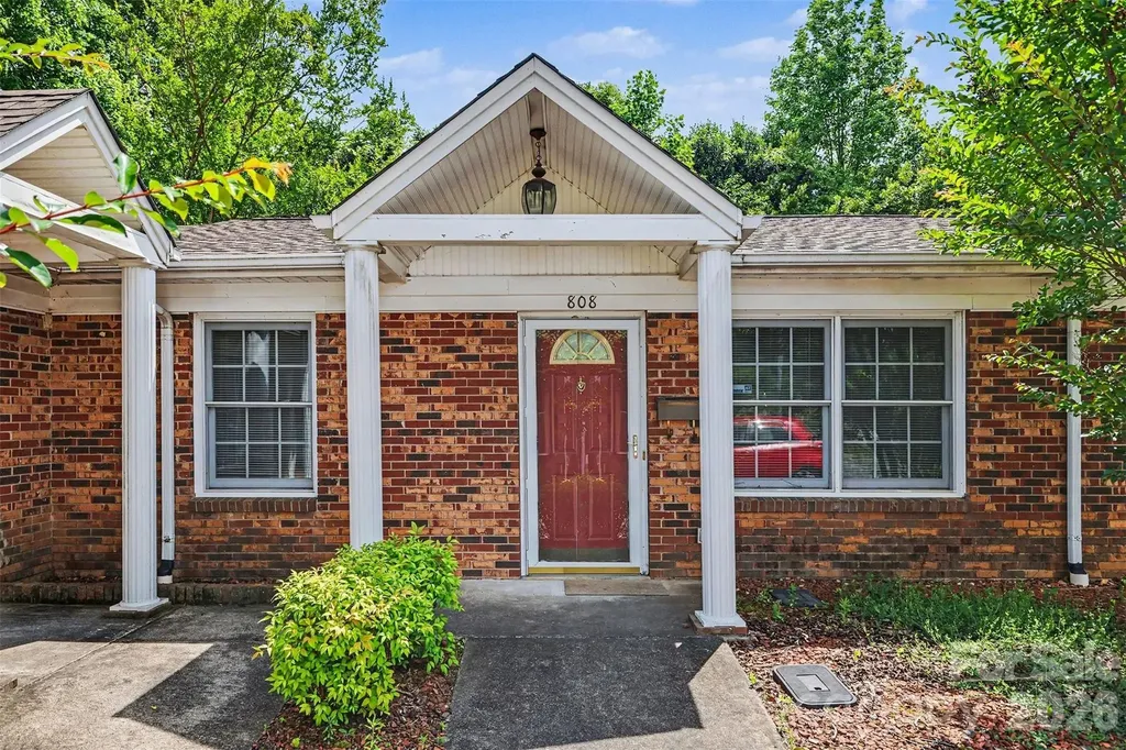 808 Floyd Lane Gastonia NC 28052
