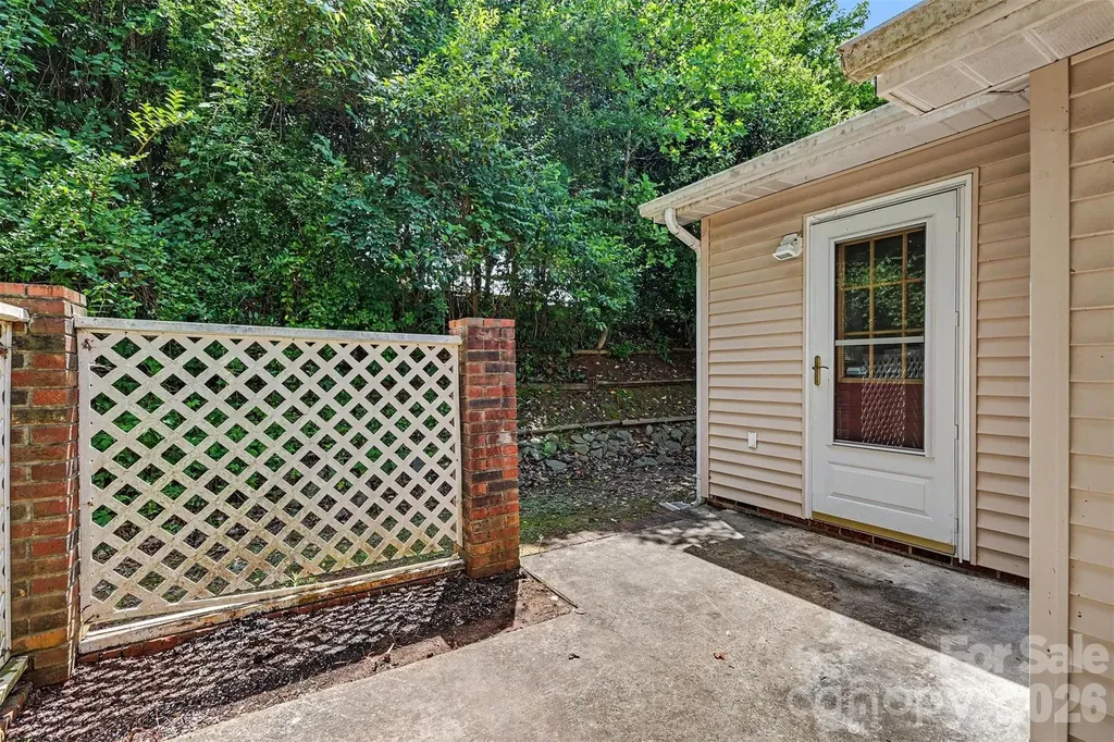 808 Floyd Lane Gastonia NC 28052
