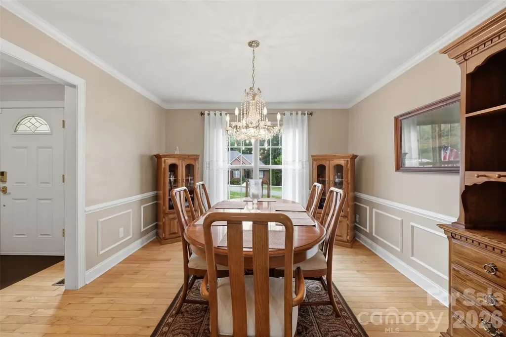 1197 Waterford Drive Hickory NC 28602