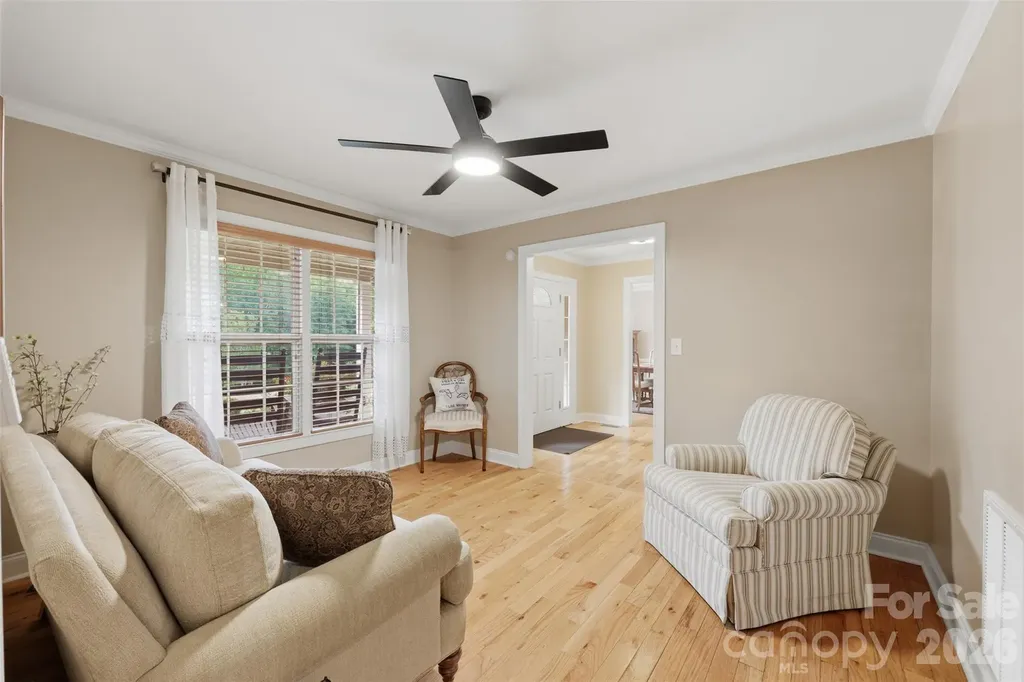 1197 Waterford Drive Hickory NC 28602