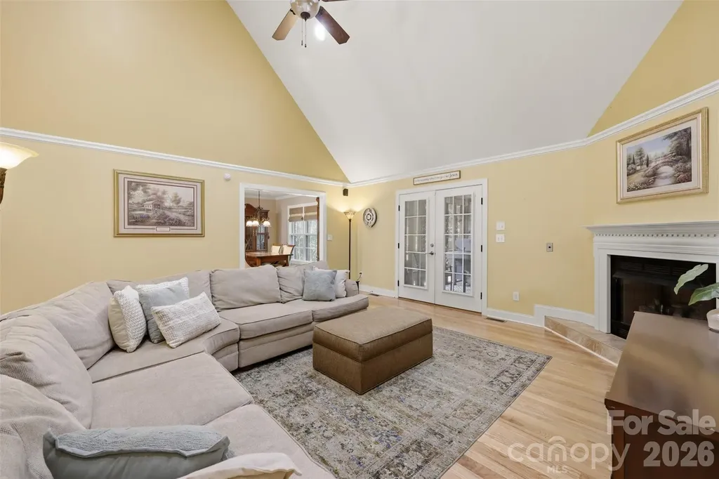 1197 Waterford Drive Hickory NC 28602