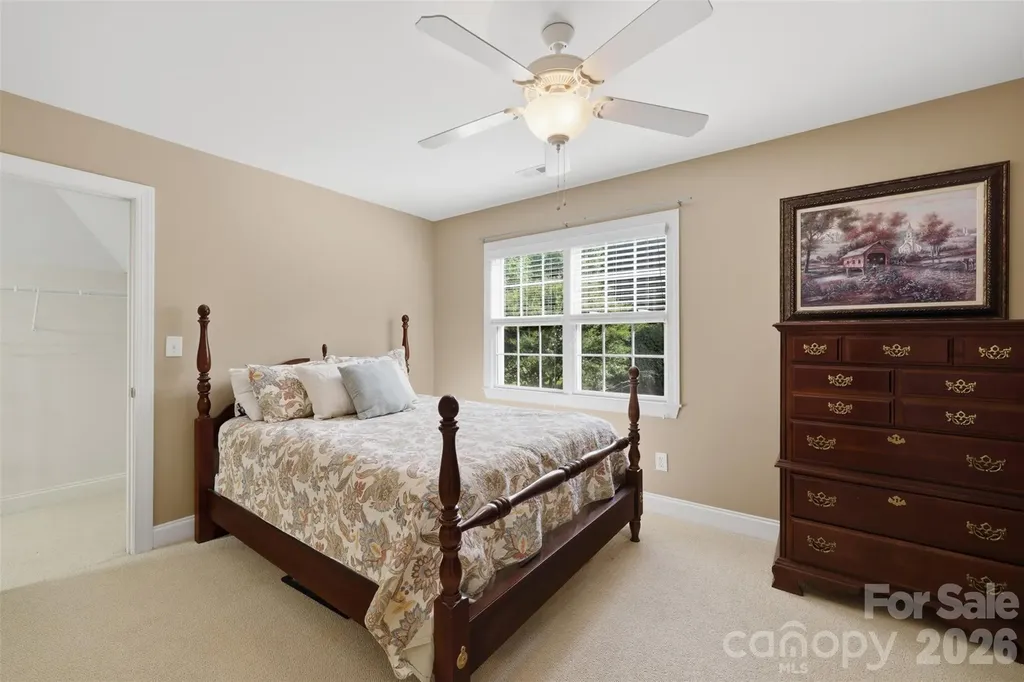 1197 Waterford Drive Hickory NC 28602